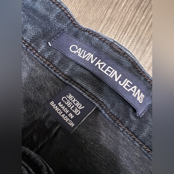 Calvin Klein Jeans - Deep Indigo Denim - Picture 2 of 7